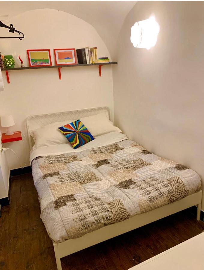 Reginella Holiday Home Napoli Bagian luar foto