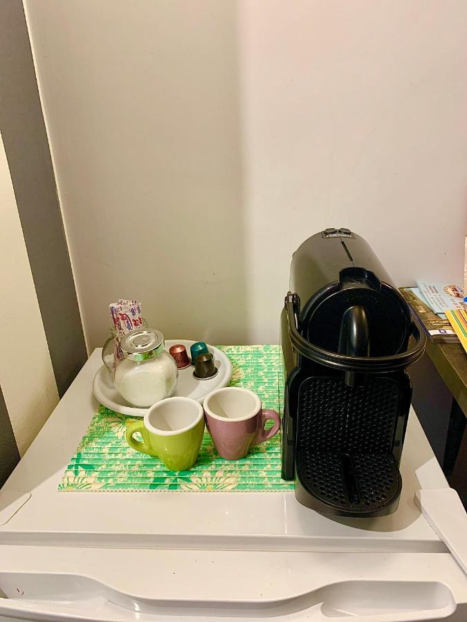 Reginella Holiday Home Napoli Bagian luar foto